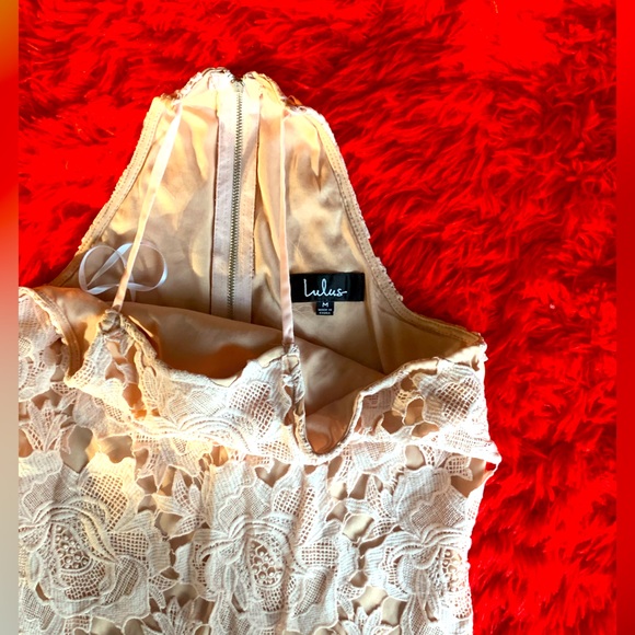 Women’s Lace Dress - Picture 4 of 6